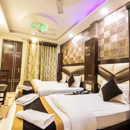 Hotel Grand Shyam- In Front Of New Delhi Railway Station-Couple Friendly Exteriör bild