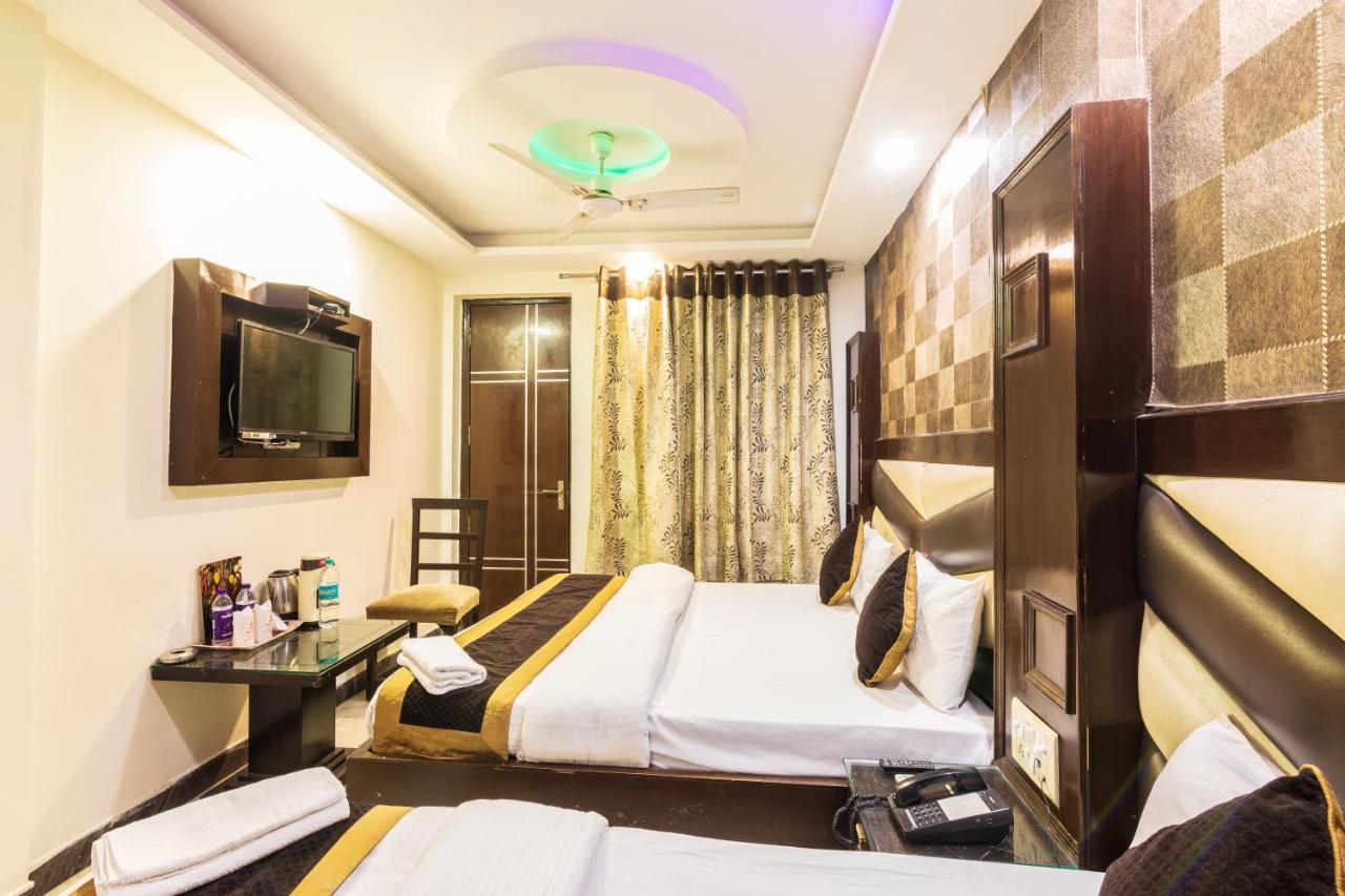 Hotel Grand Shyam- In Front Of New Delhi Railway Station-Couple Friendly Exteriör bild