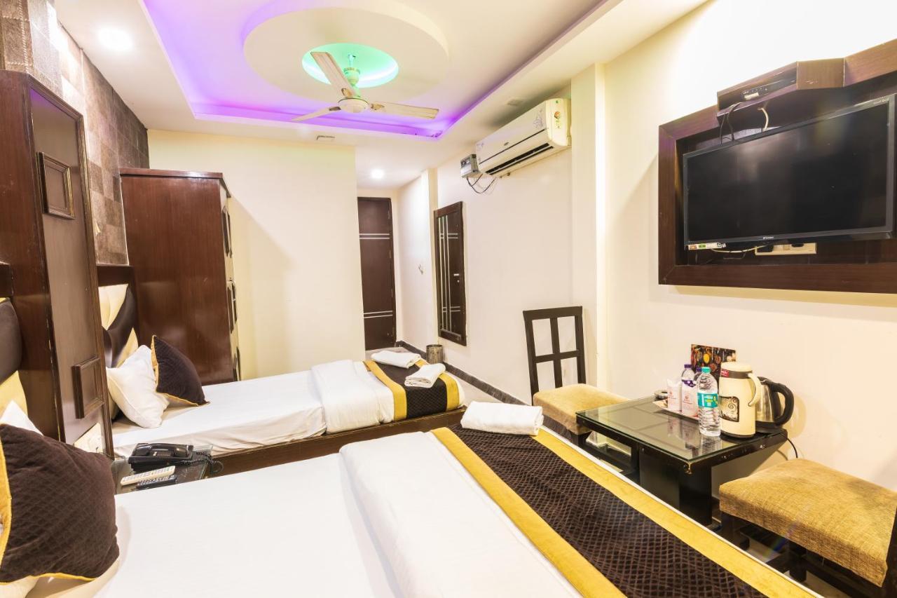 Hotel Grand Shyam- In Front Of New Delhi Railway Station-Couple Friendly Exteriör bild