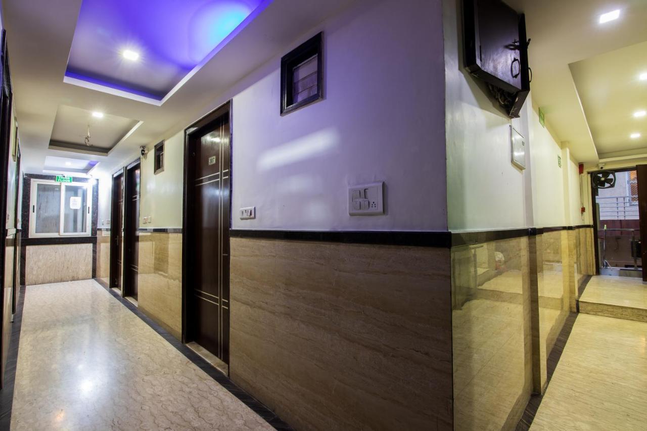 Hotel Grand Shyam- In Front Of New Delhi Railway Station-Couple Friendly Exteriör bild